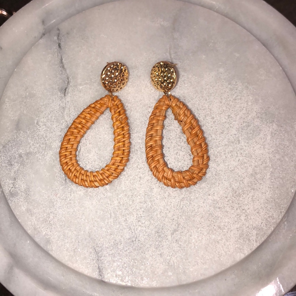5/$25 Gold & Rattan Teardrop Earrings